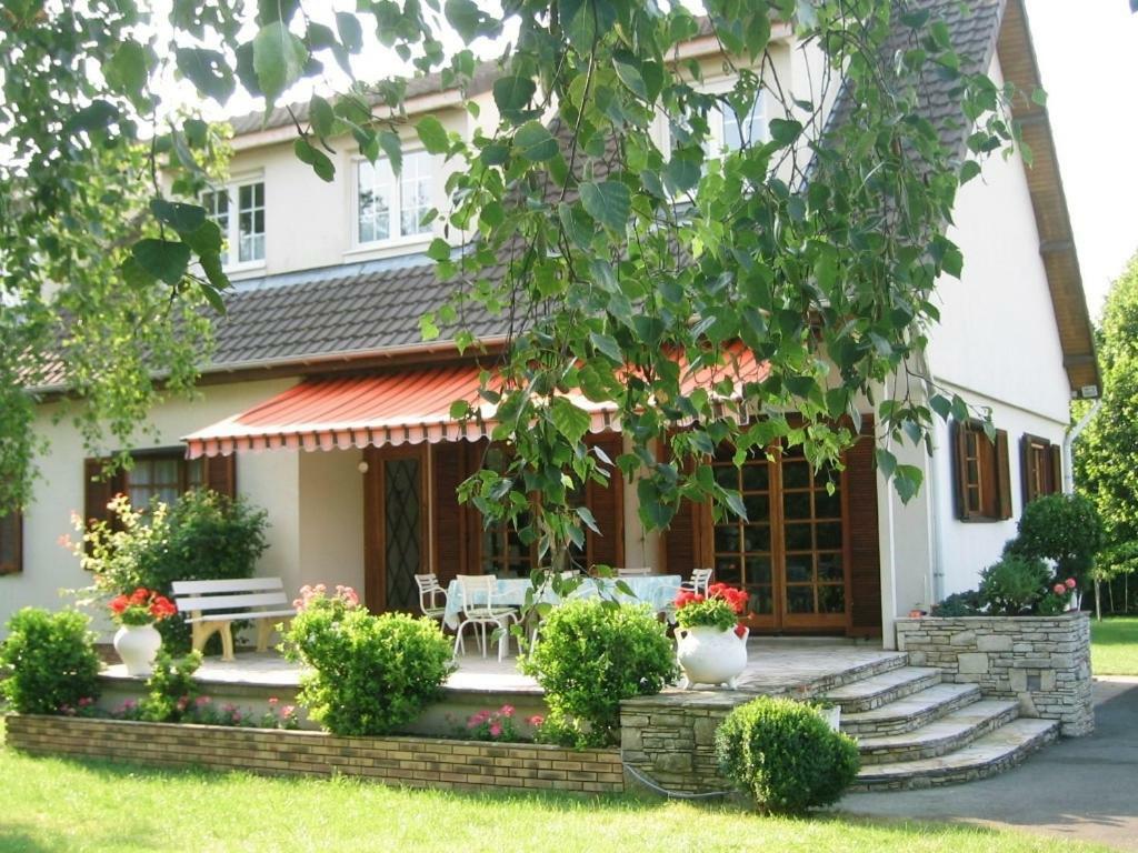 La Rachere Vayres-sur-Essonne Buitenkant foto